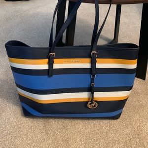 Michael Kors Purse tote